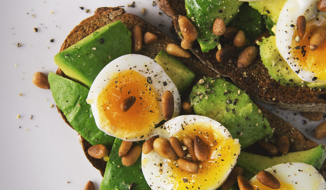 Healthy Snacks That Kids and Adults Will Love: Delicious and Nutritious Options for Every Taste