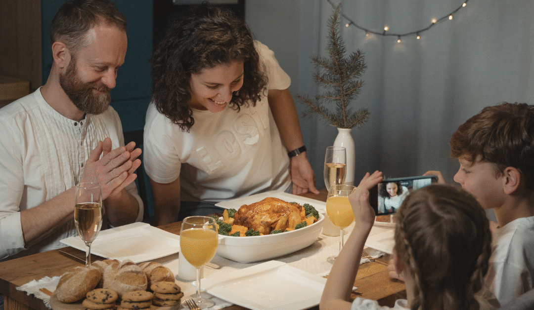 Easy Weeknight Dinners the Whole Family Will Enjoy: Quick and Delicious Recipes for Busy Schedules